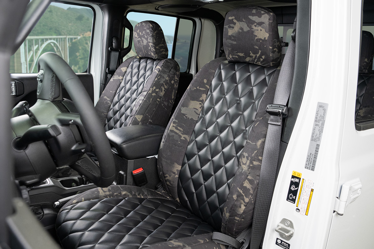 2023 Jeep Gladiator (console not covered)