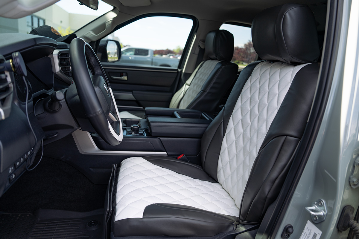 2024 Toyota Tundra (Pistol Pocket shown) (console not covered)